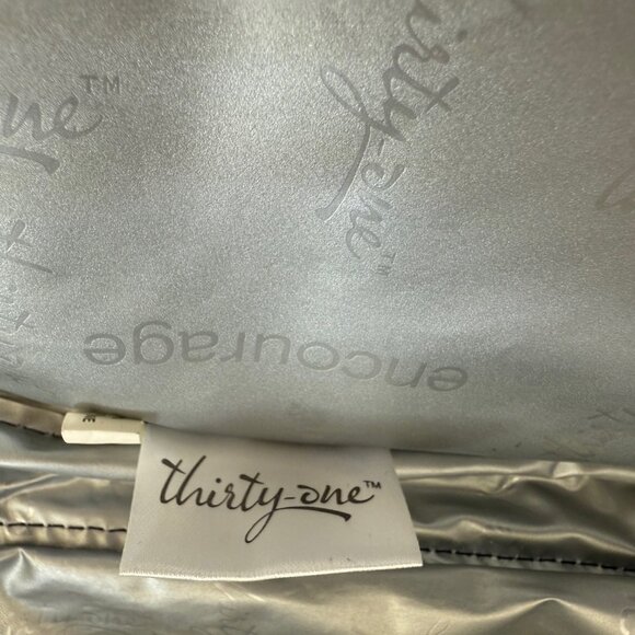 Thirty One Insulated Cooler, Retired Dotty Chevron Pattern - Picture 6 of 7